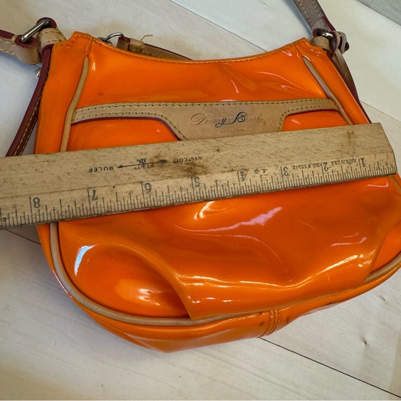 Dooney & Bourke Red Crossbody Orange Patent Leather Bag - Picture 13 of 16